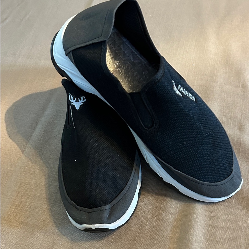 Fashion Black and Gray Men's Slip-On Loafers
